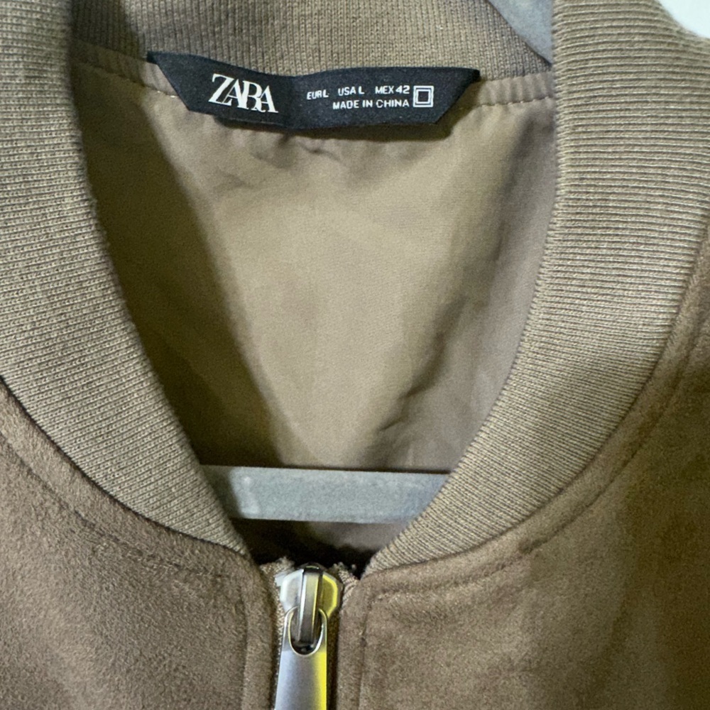 ZARA - Picture 3 of 3